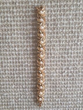 Avon Bracelet